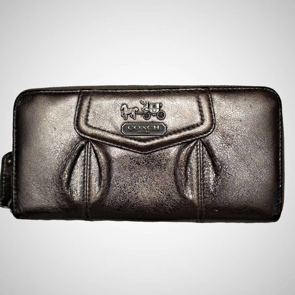 Coach Madison Pleated Zip Around Accordion Wallet